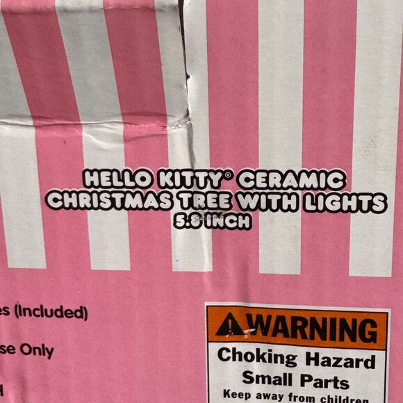 2024 Hello Kitty Pink Ceramic Xmas Tree w/ Lights – Kawaii Holiday Décor - Picture 6 of 7